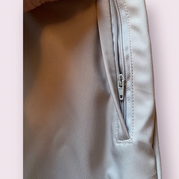 Maggie Lane Golf Skort - Picture 7 of 11